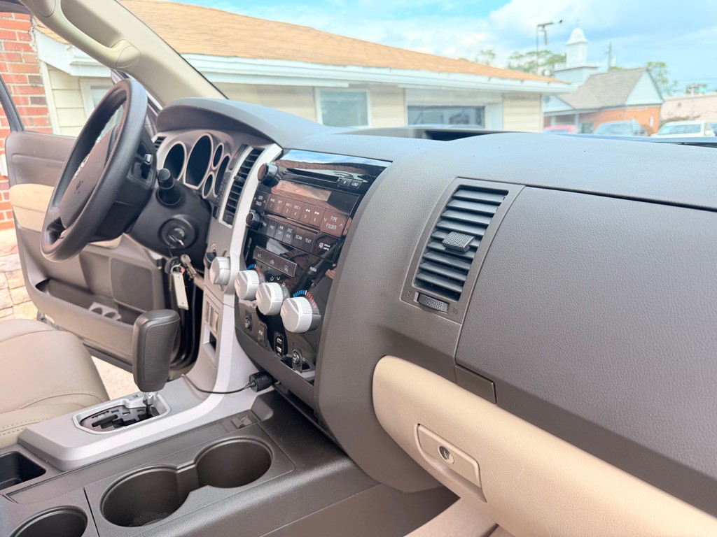2008 Toyota Tundra Image 16