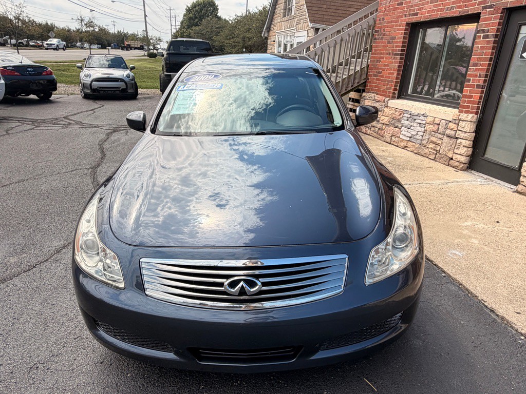 2009 INFINITI G37 Image 3