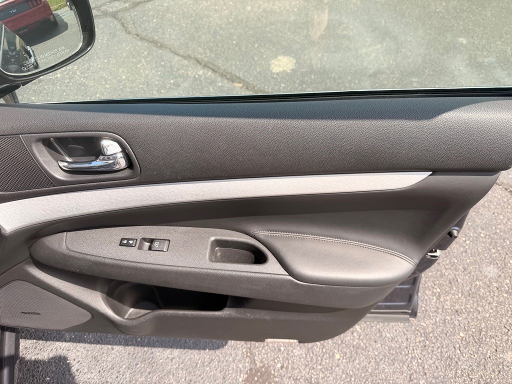 2009 INFINITI G37 Image 21