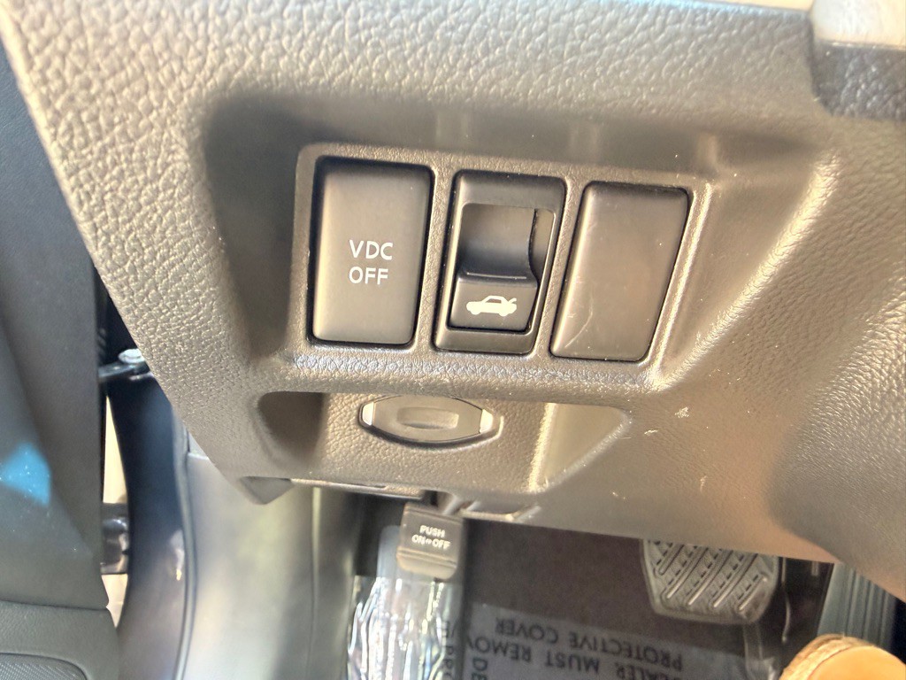2009 INFINITI G37 Image 25