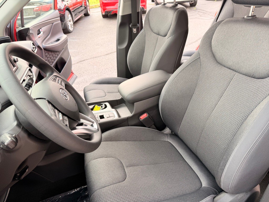 2019 Hyundai Santa Fe Image 10