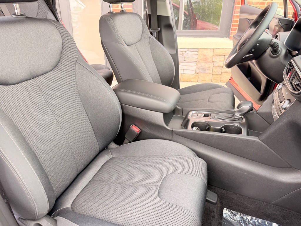 2019 Hyundai Santa Fe Image 19
