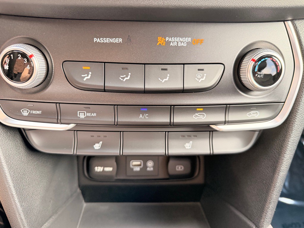 2019 Hyundai Santa Fe Image 27