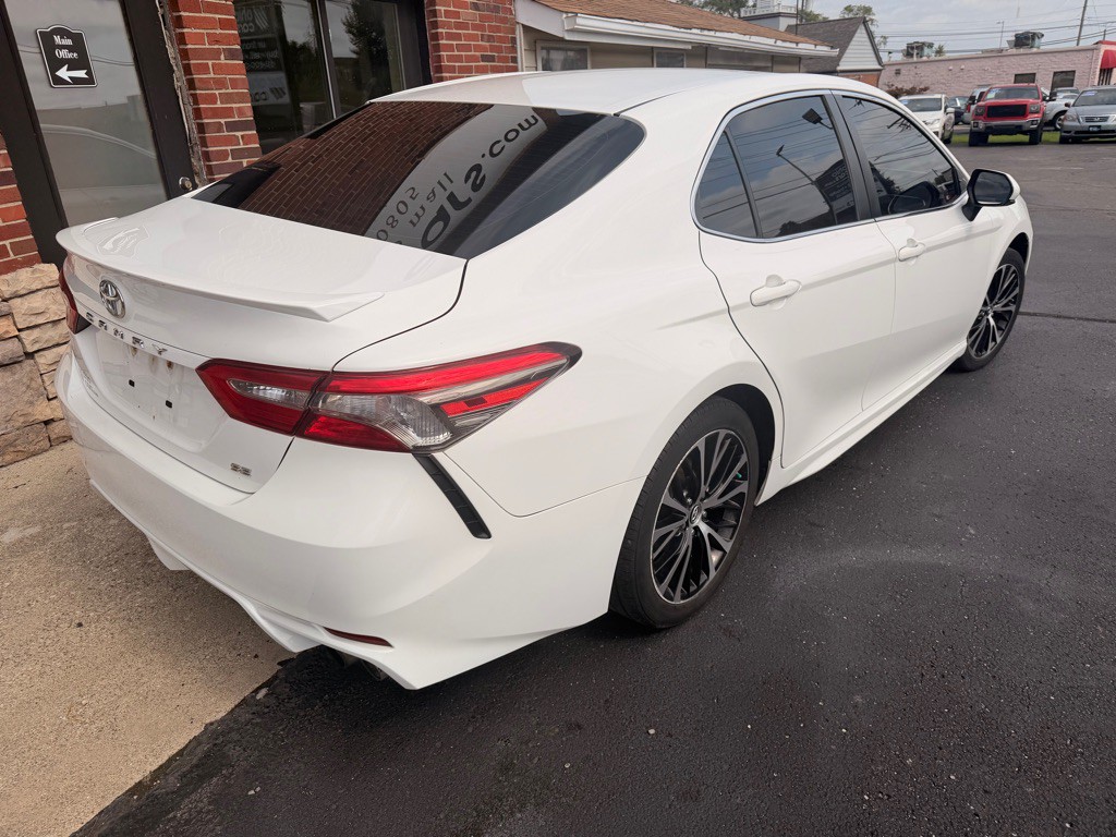 2018 Toyota Camry Image 7