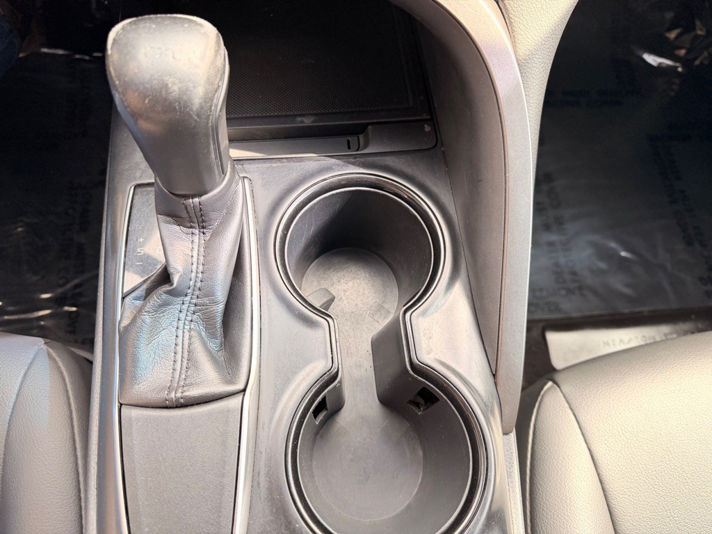2018 Toyota Camry Image 28