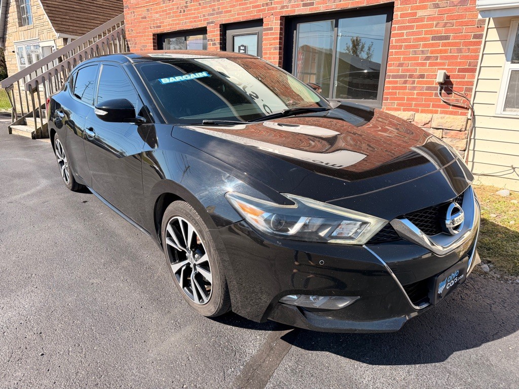 2017 Nissan Maxima Image 2