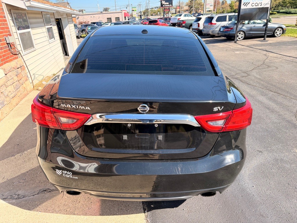 2017 Nissan Maxima Image 6