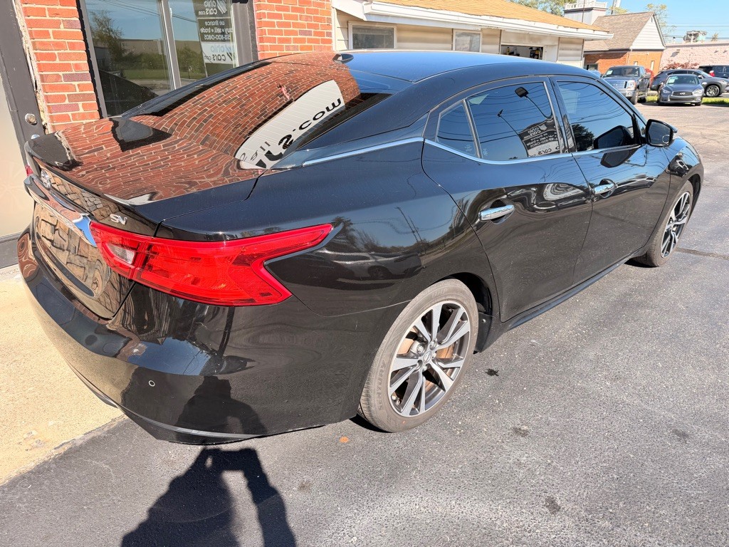 2017 Nissan Maxima Image 7