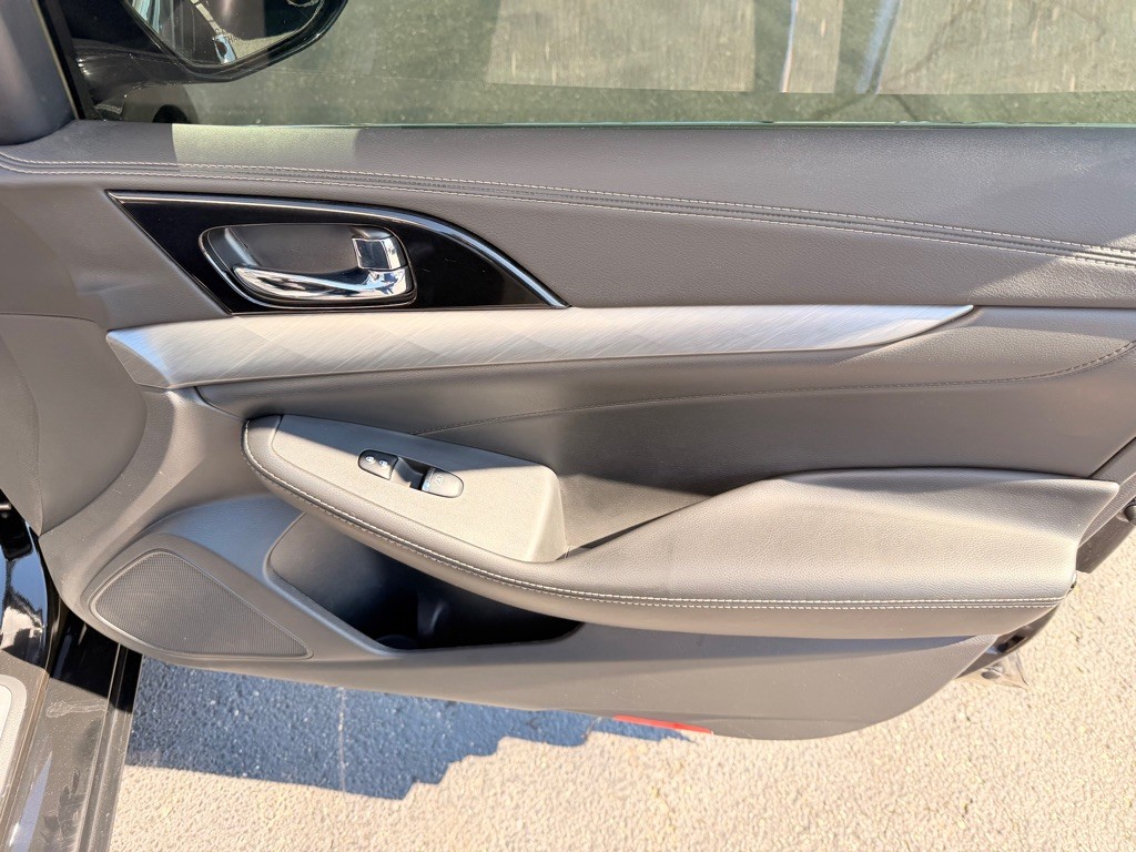 2017 Nissan Maxima Image 20
