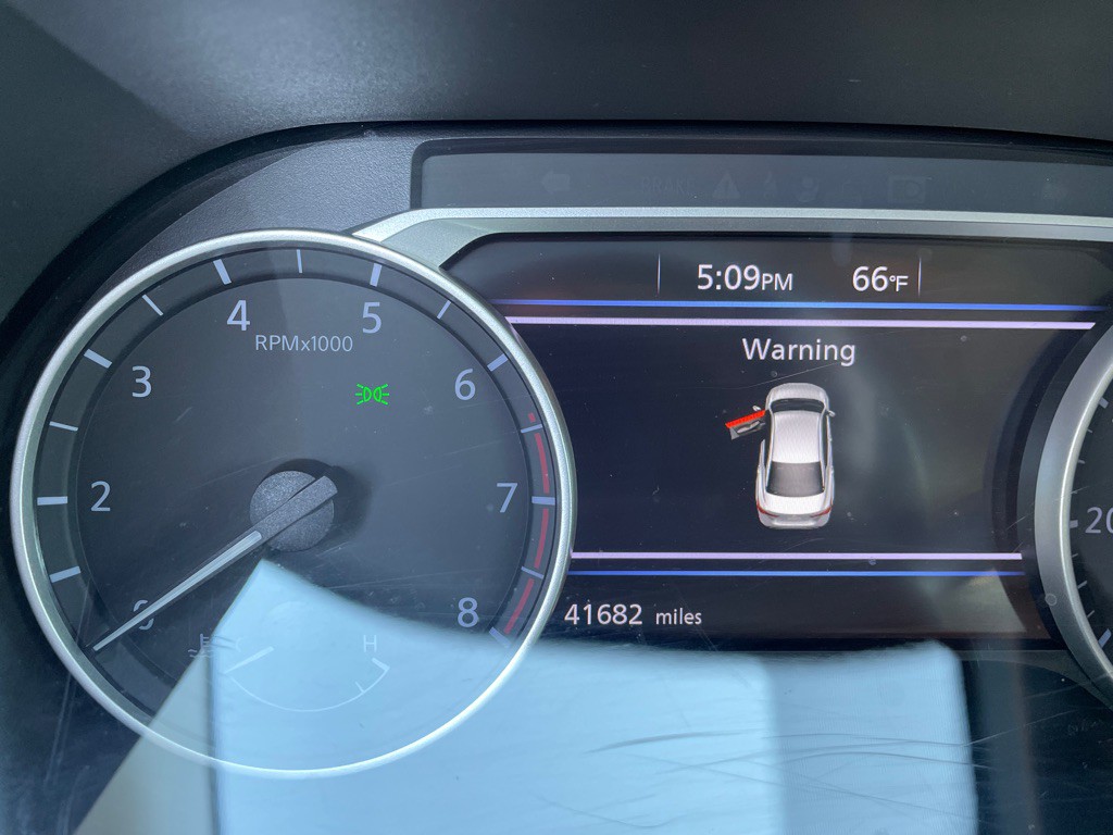 2022 Nissan Sentra Image 5