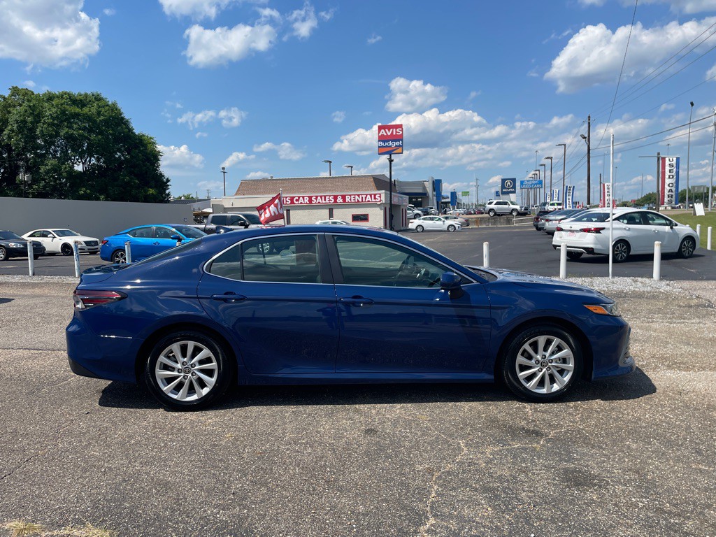 2024 Toyota Camry Image 12
