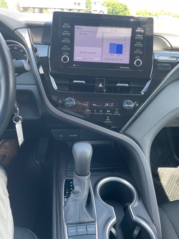 2024 Toyota Camry Image 17