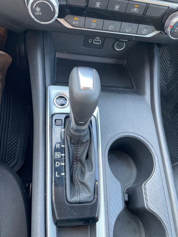 2024 Nissan Altima Image 18