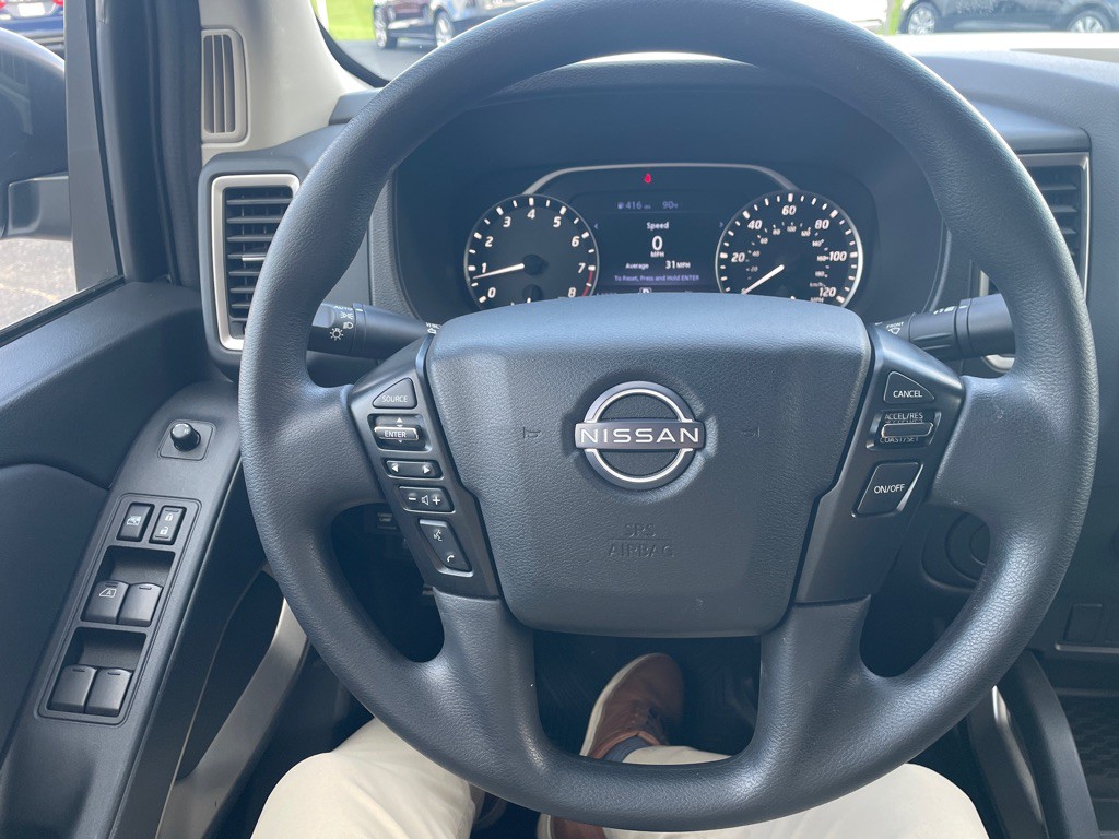 2024 Nissan Frontier Image 16