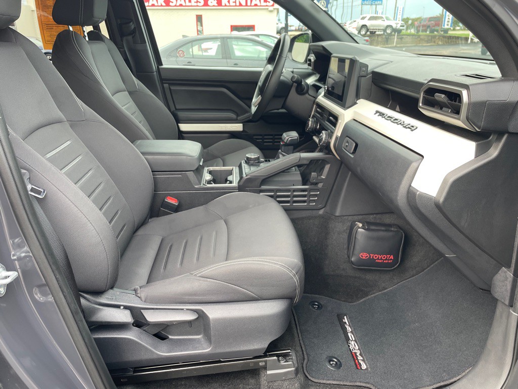 2024 Toyota Tacoma Image 13