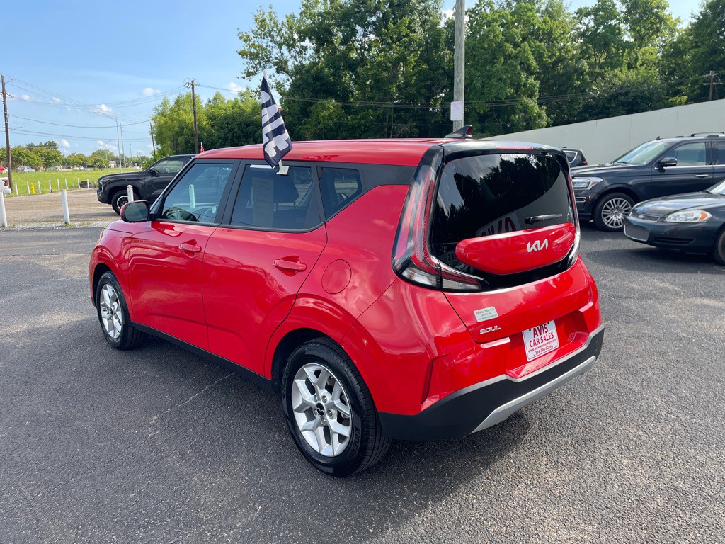2023 Kia Soul Image 8