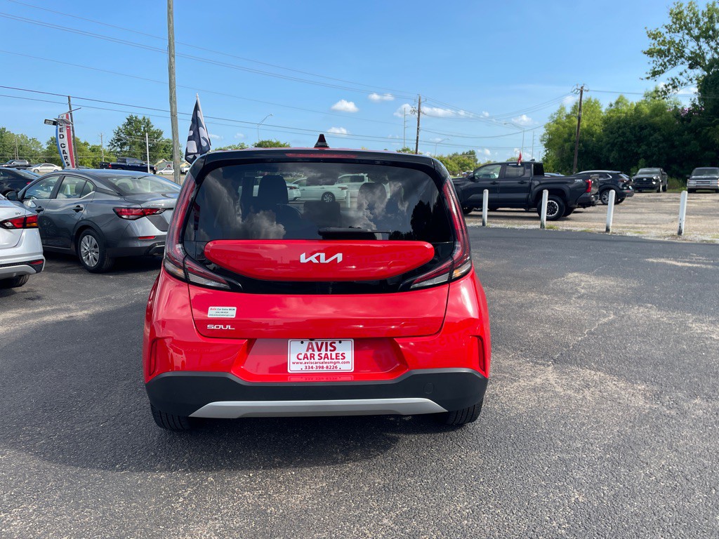 2023 Kia Soul Image 9