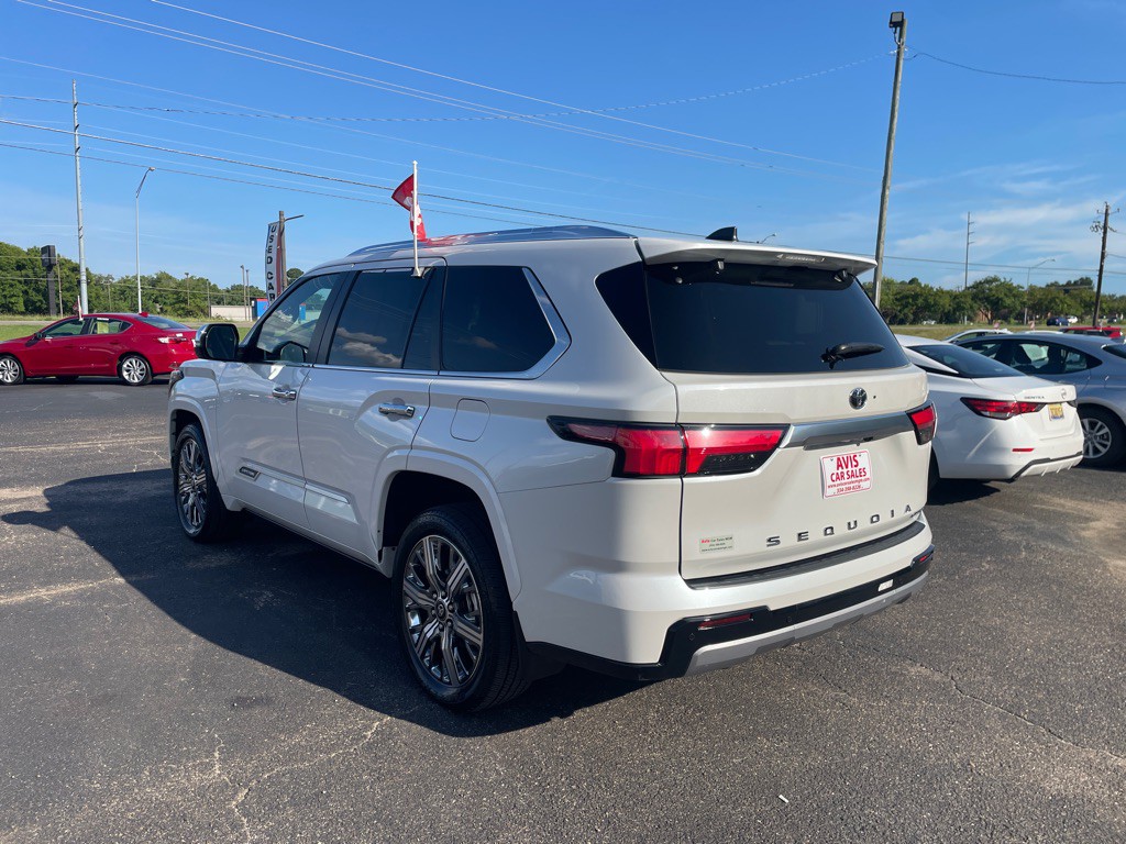 2025 Toyota Sequoia Image 8