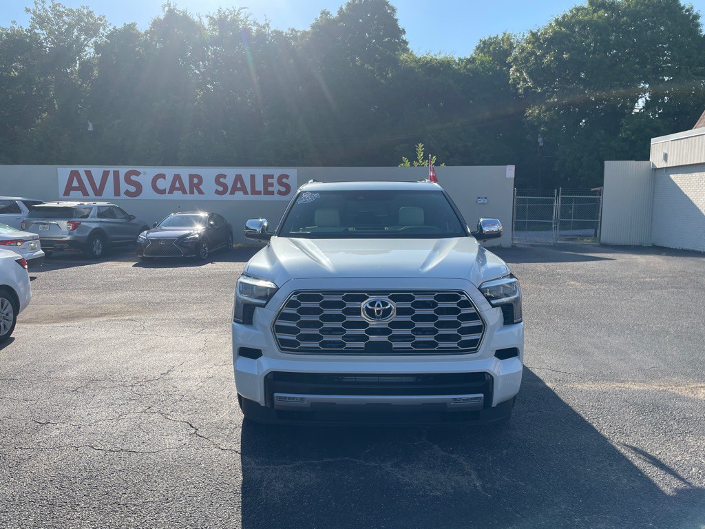 2025 Toyota Sequoia Image 16
