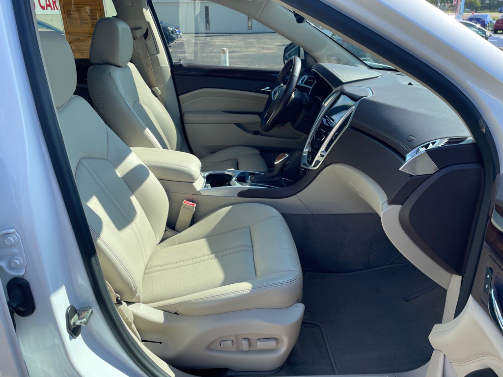2014 Cadillac SRX Image 13