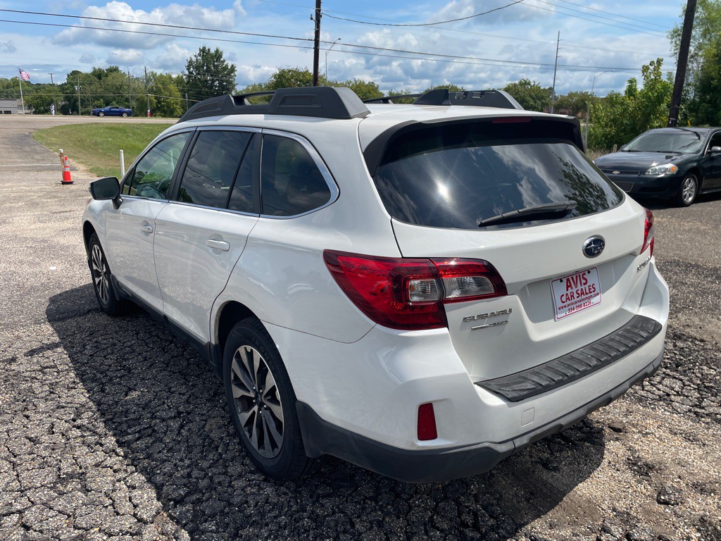 2016 Subaru Outback Image 9