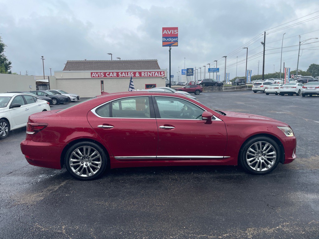 2015 Lexus LS 460 Image 13