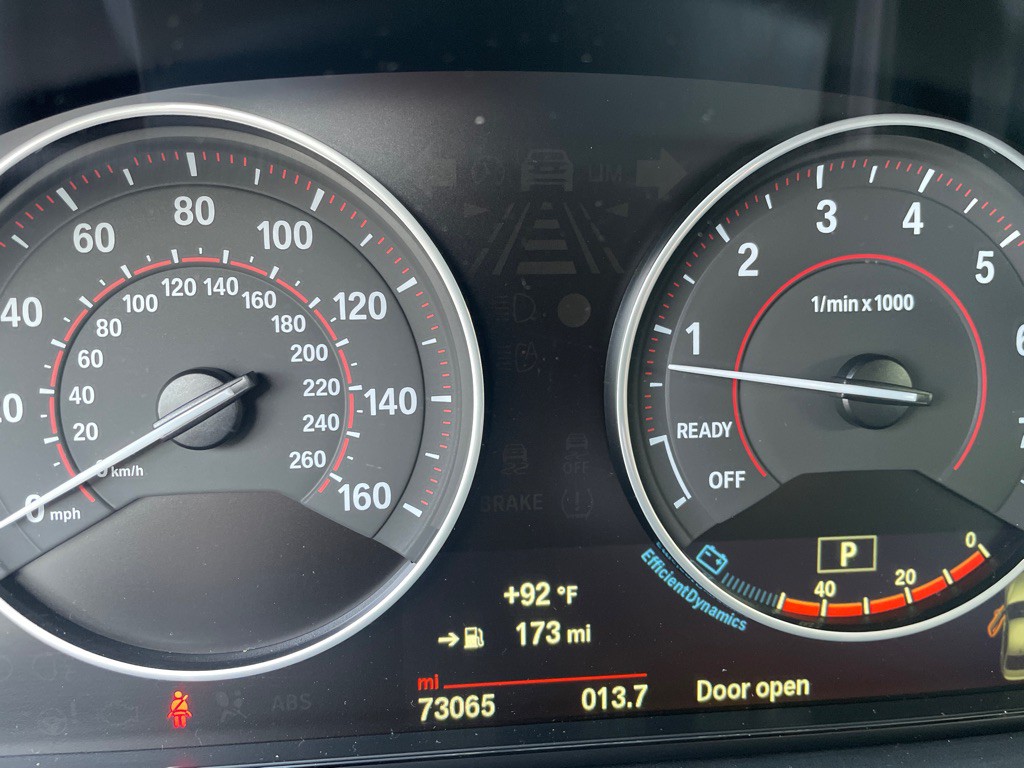 2015 BMW 3 Series Image 4