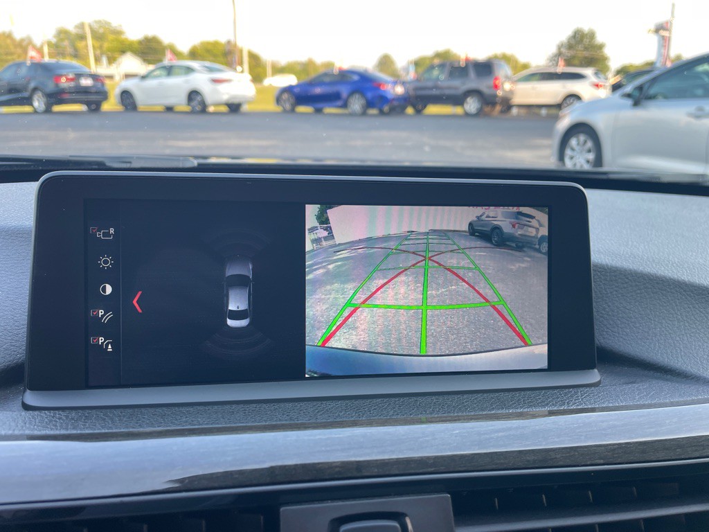 2015 BMW 3 Series Image 5