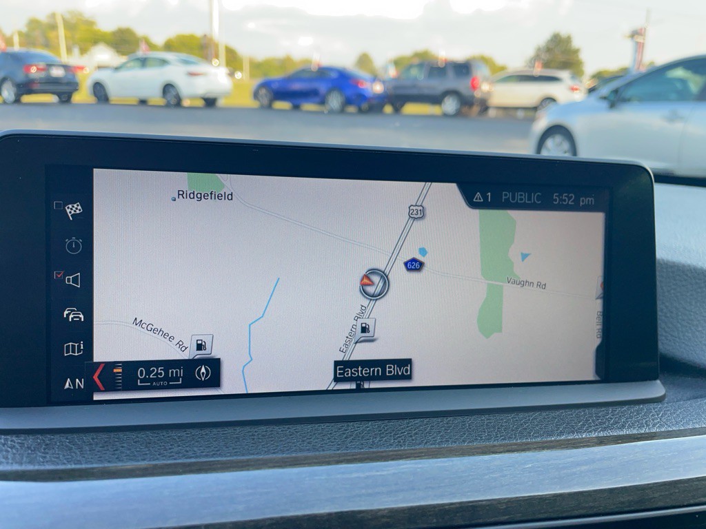 2015 BMW 3 Series Image 6