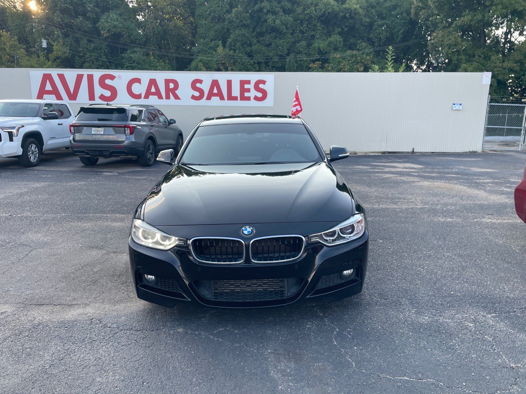 2015 BMW 3 Series Image 16