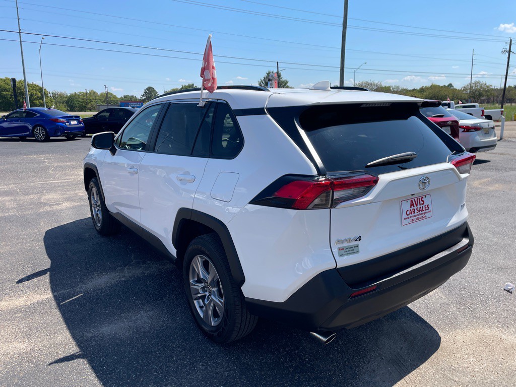 2025 Toyota Rav4 Image 7