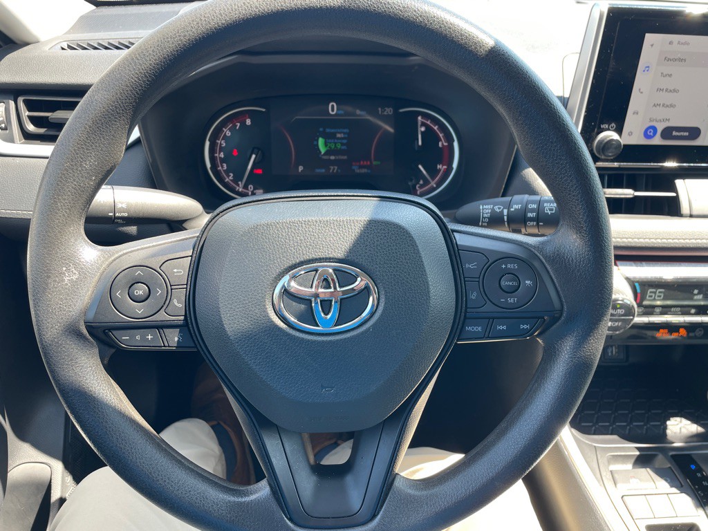 2025 Toyota Rav4 Image 17