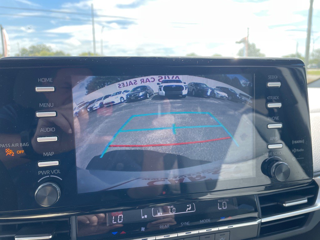 2024 Toyota Sienna Image 5