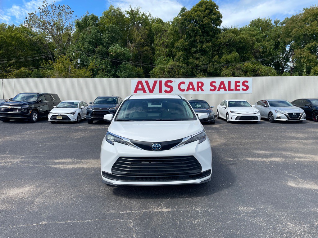2024 Toyota Sienna Image 15