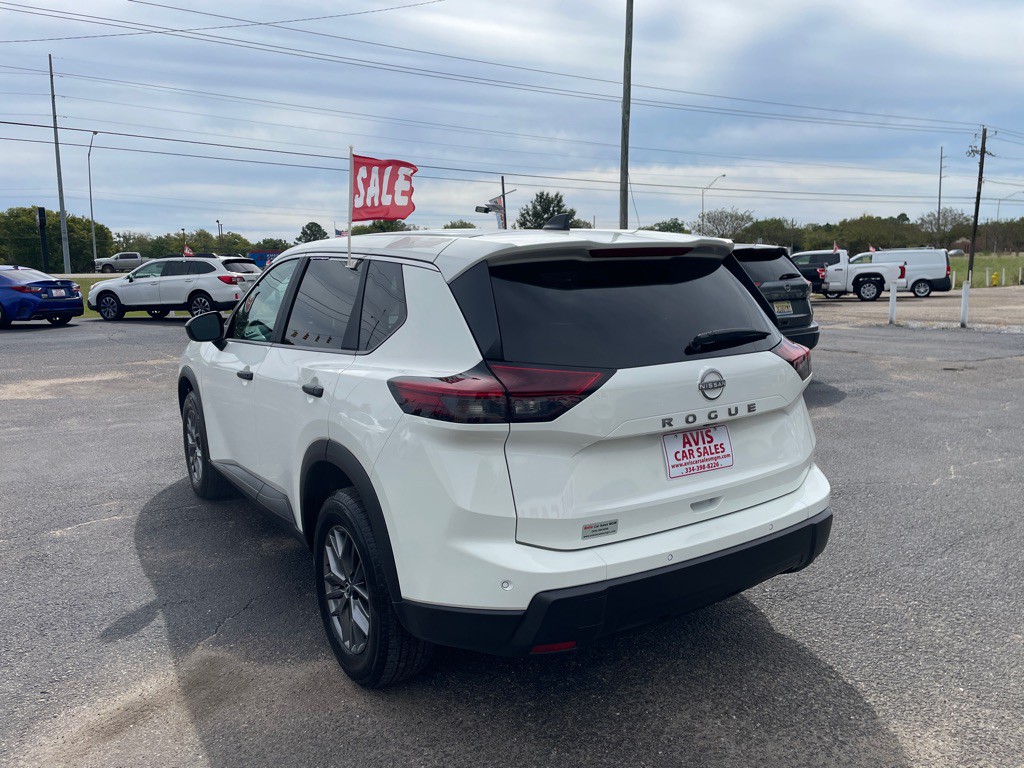 2025 Nissan Rogue Image 7