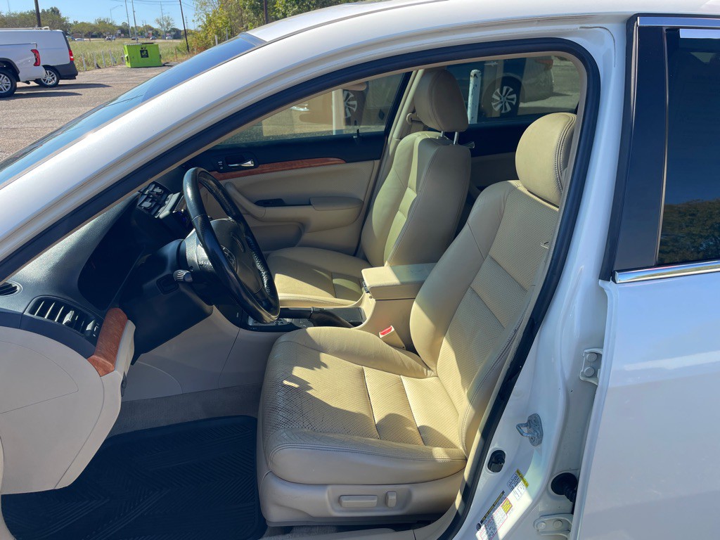 2005 Acura TSX Image 3