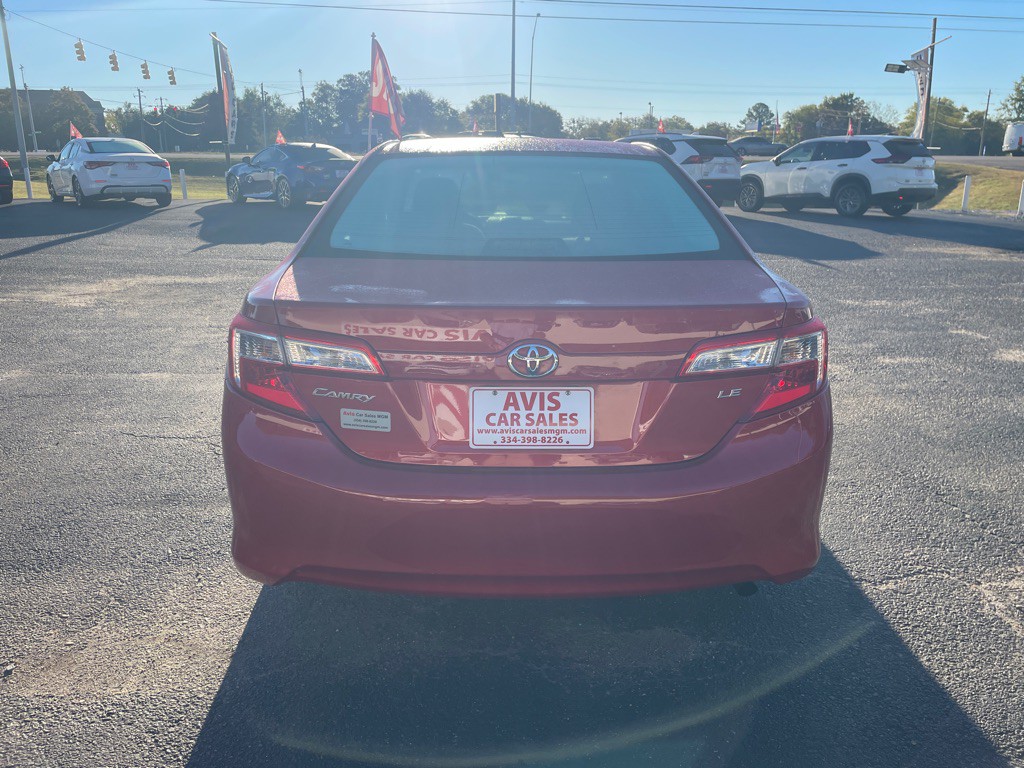 2012 Toyota Camry Image 7