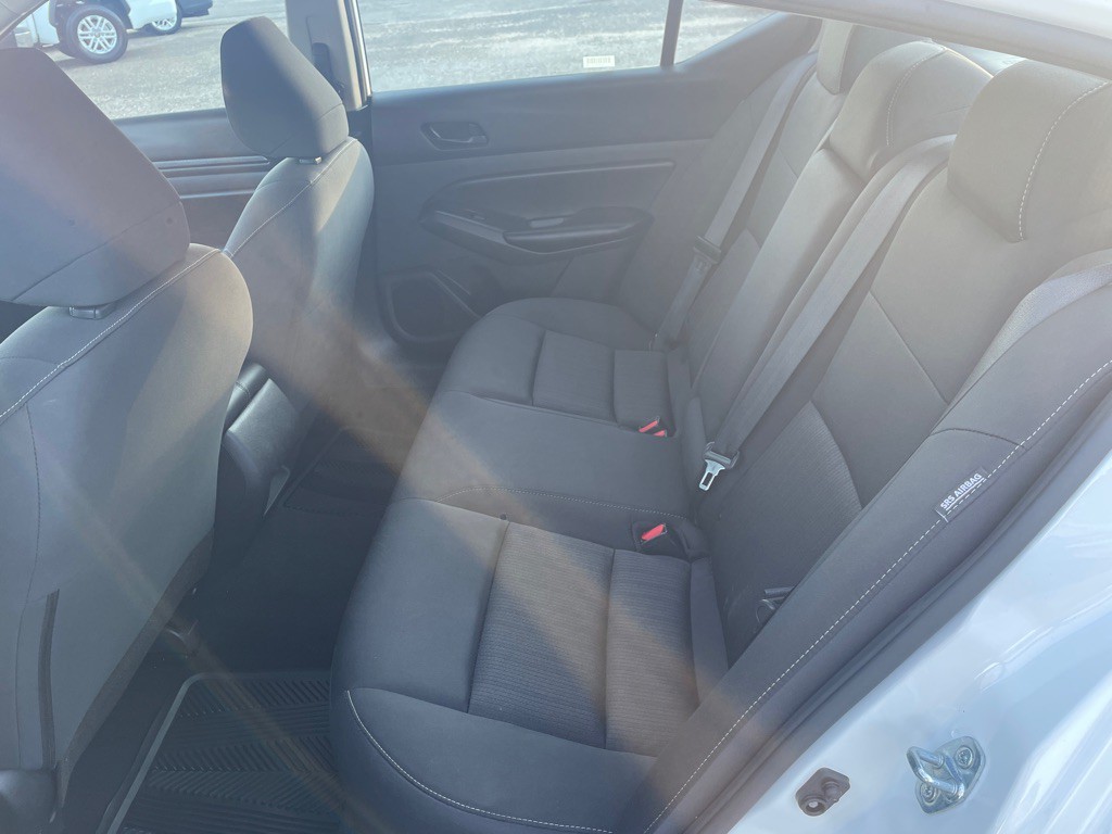 2024 Nissan Altima Image 6