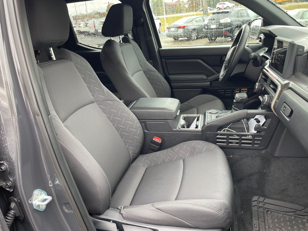 2025 Toyota Tacoma Image 9