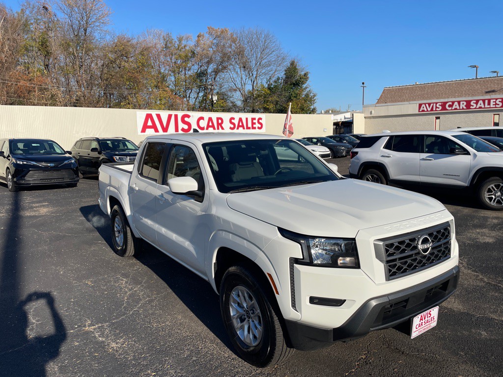 2024 Nissan Frontier Image 13