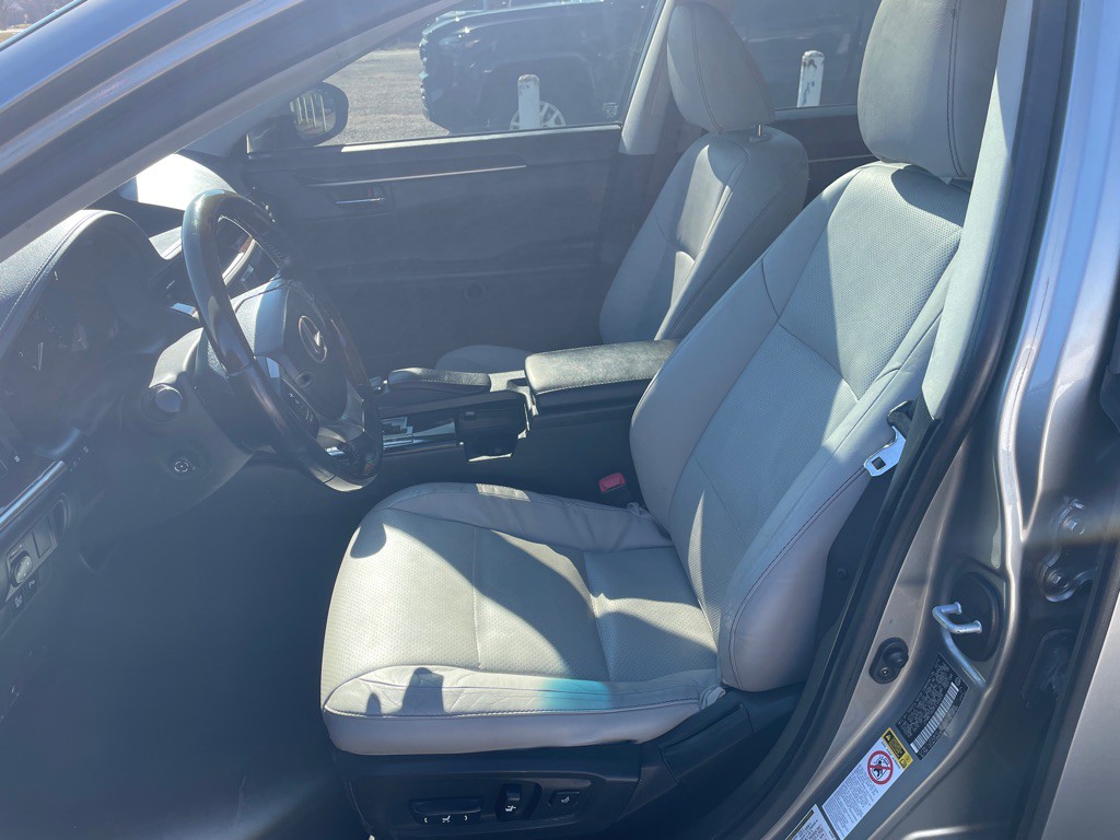 2015 Lexus ES 350 Image 3