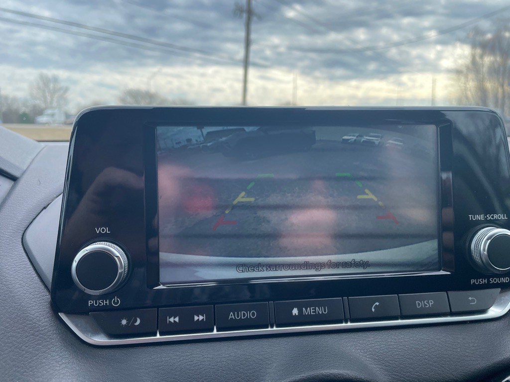 2024 Nissan Sentra Image 5