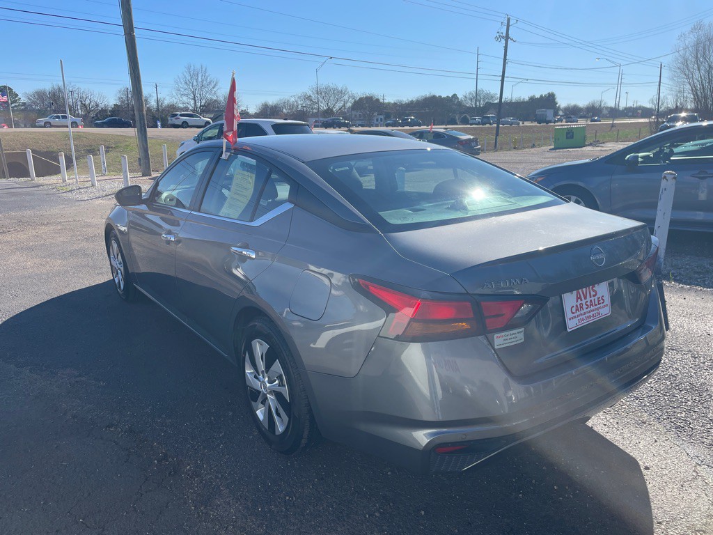 2024 Nissan Altima Image 7