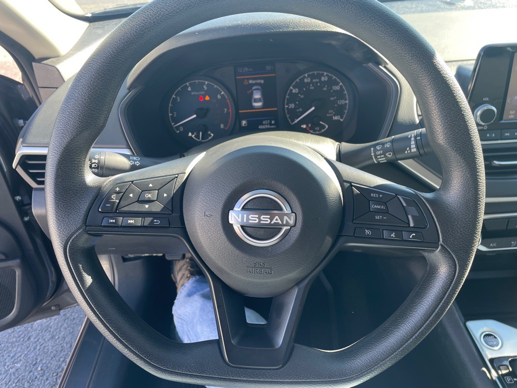 2024 Nissan Altima Image 16