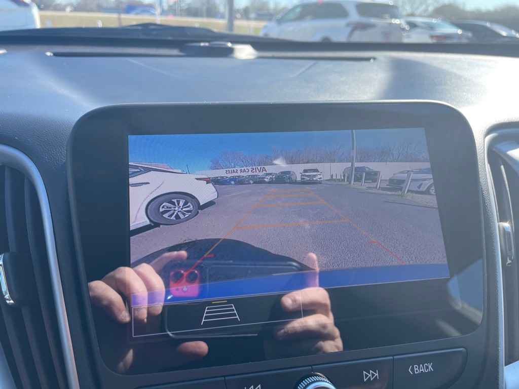 2023 Chevrolet Malibu Image 5