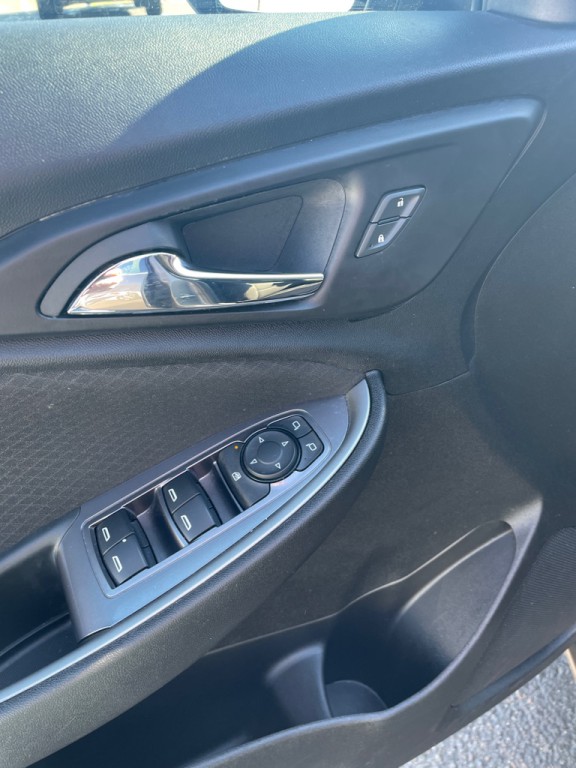 2023 Chevrolet Malibu Image 15