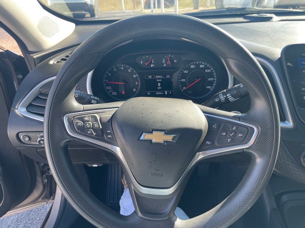 2023 Chevrolet Malibu Image 16