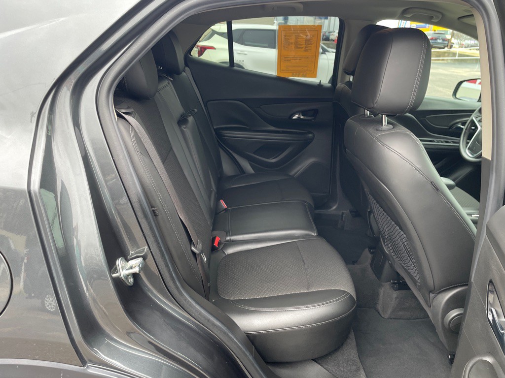 2017 Buick Enclave Image 11