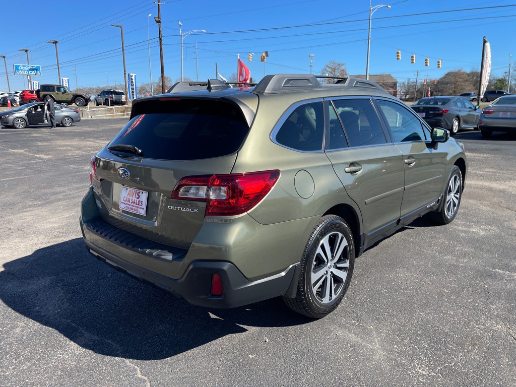2018 Subaru Outback Image 11