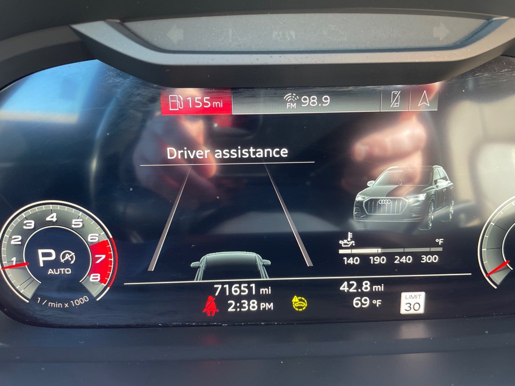 2022 Audi Q3 Image 4